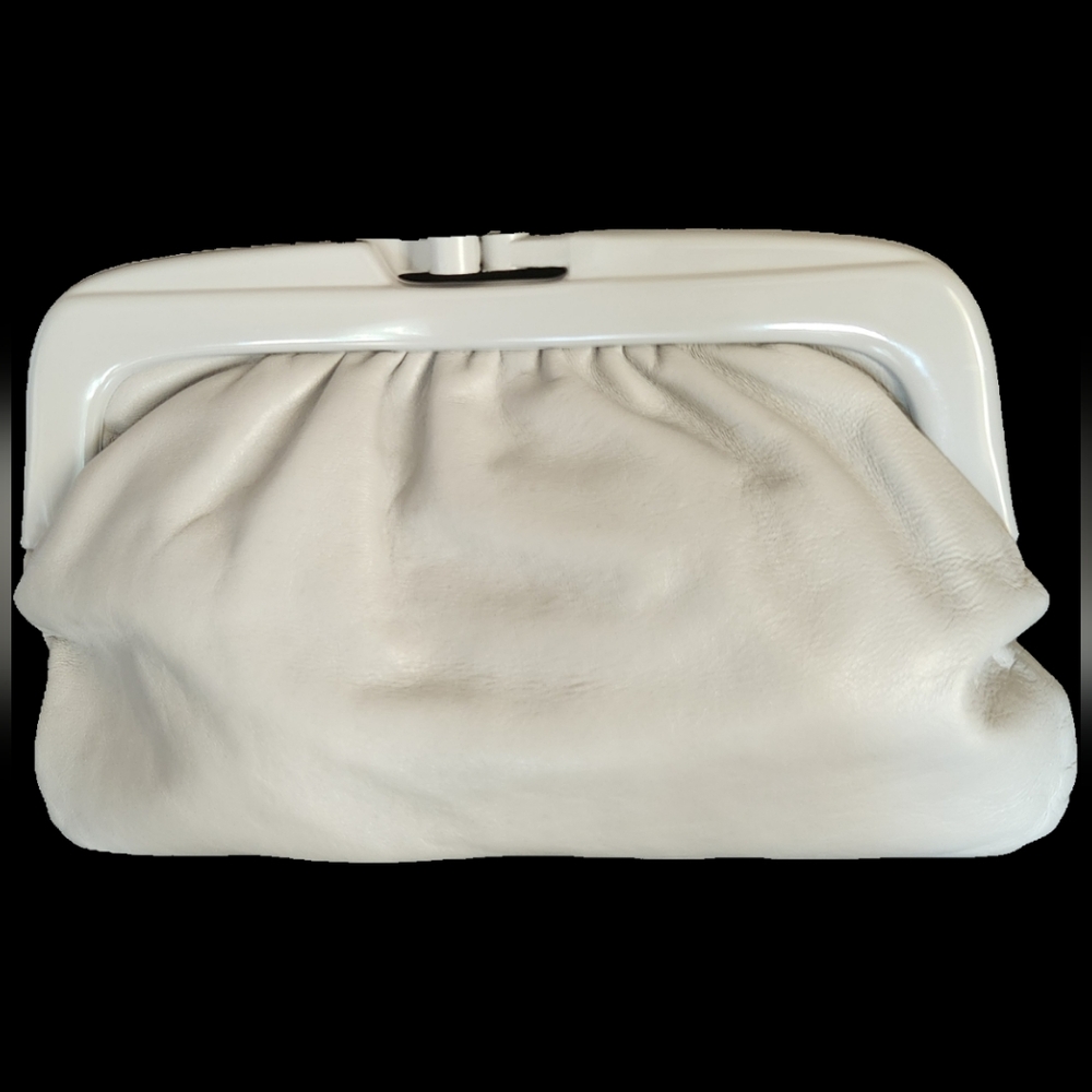 Vintage 80th clutch small hand purse made in Italy Genuine leather gray